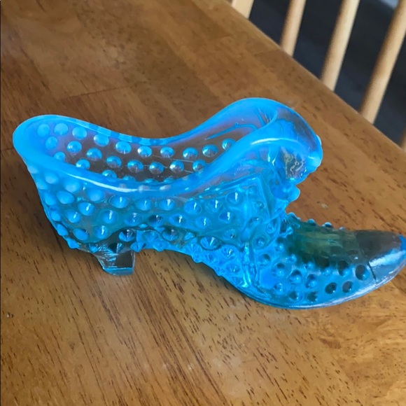 Fenton Blue Opalescent Glass Hobnail Cat Head